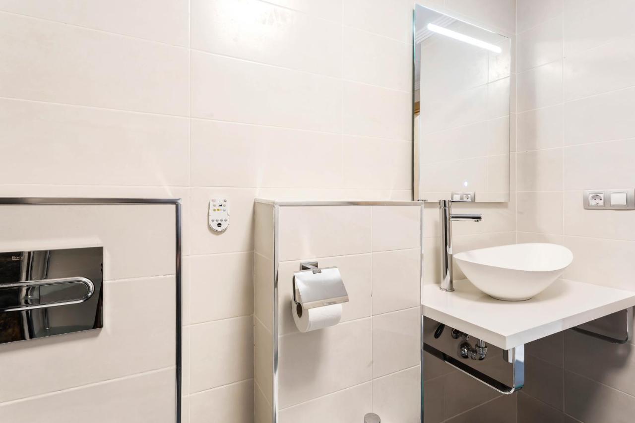 Ribera Del Puerto - Luxe Apartement With Great Terrace And Sea View بويرتو دي موغان المظهر الخارجي الصورة